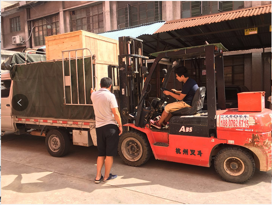 熱熔數(shù)控鉆孔機